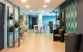 Sure Hotel By Best Western Saint-Amand-Les-Eaux